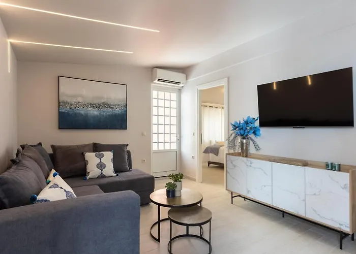 Aurora Apartment In Corfu Center